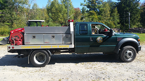 Fire vehicle at Squaw Rock.